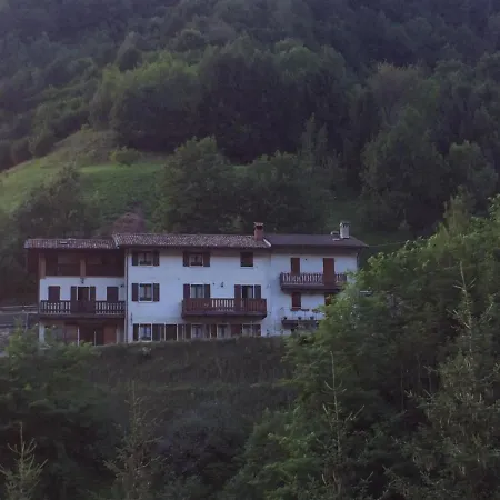 Casa Di Montagna In San Colombano, Vista, Relax , Wifi San Colombano