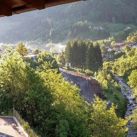בית נופש Casa Di Montagna In San Colombano, Vista, Relax , Wifi *