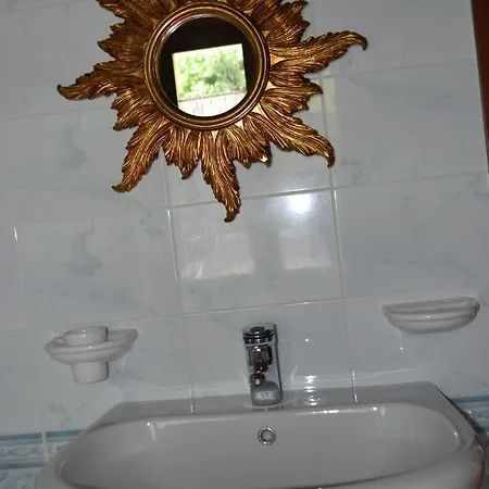 בית נופש Casa Di Montagna In San Colombano, Vista, Relax , Wifi San Colombano