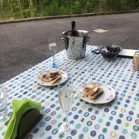 Casa Di Montagna In San Colombano, Vista, Relax , Wifi בית נופש San Colombano